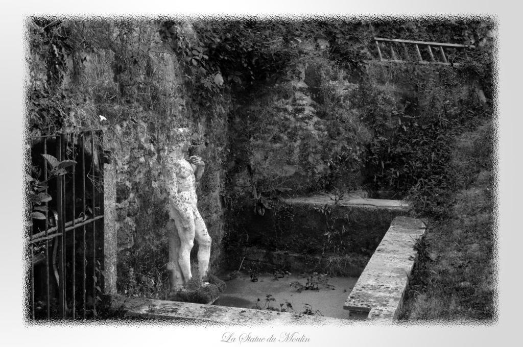 Hotel Moulin De Vigonac Valeuil Esterno foto