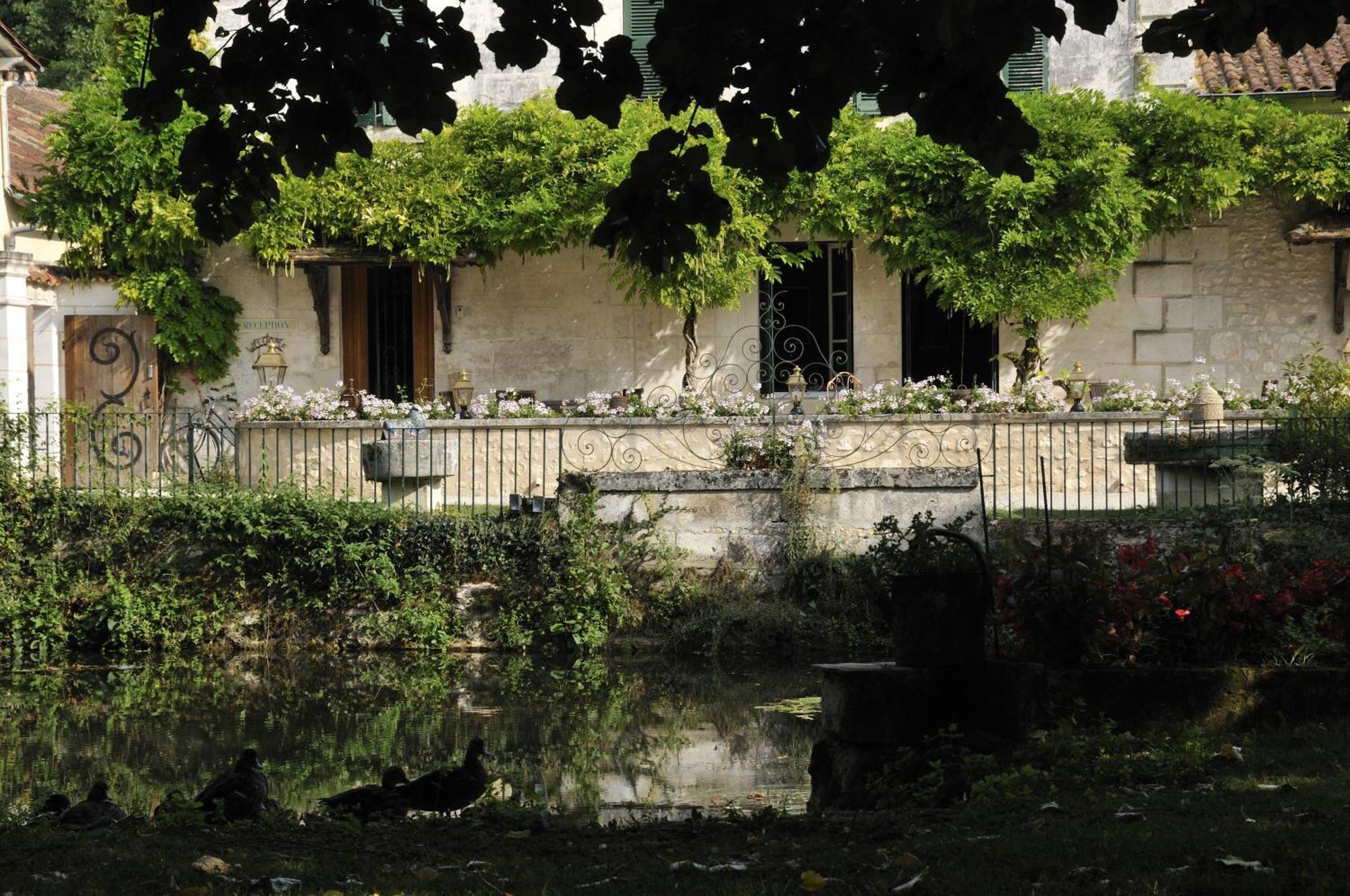 Hotel Moulin De Vigonac Valeuil Esterno foto