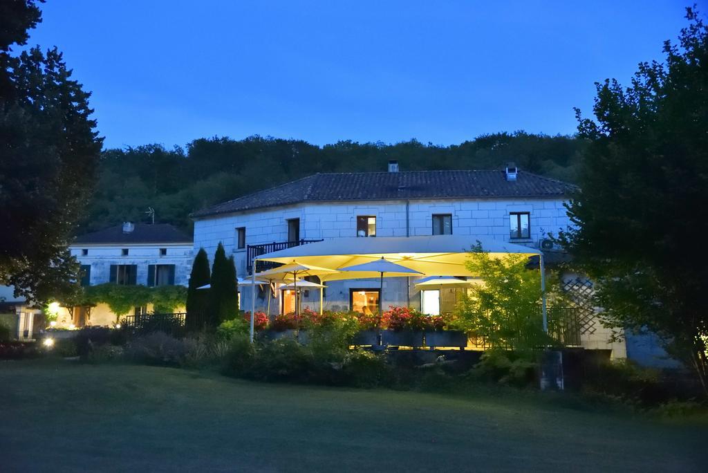 Hotel Moulin De Vigonac Valeuil Esterno foto