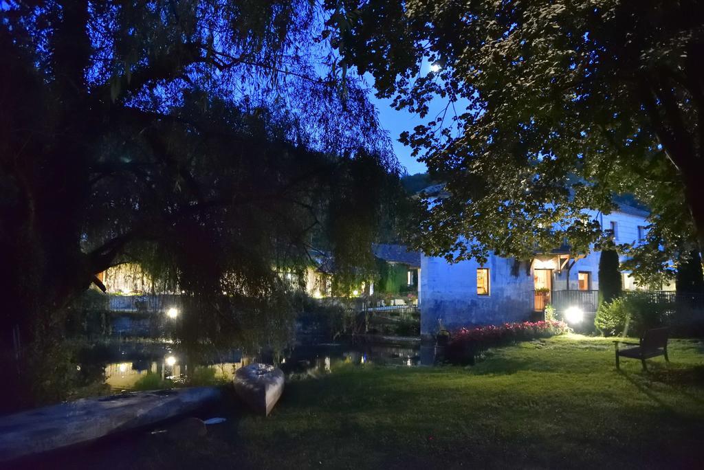 Hotel Moulin De Vigonac Valeuil Esterno foto