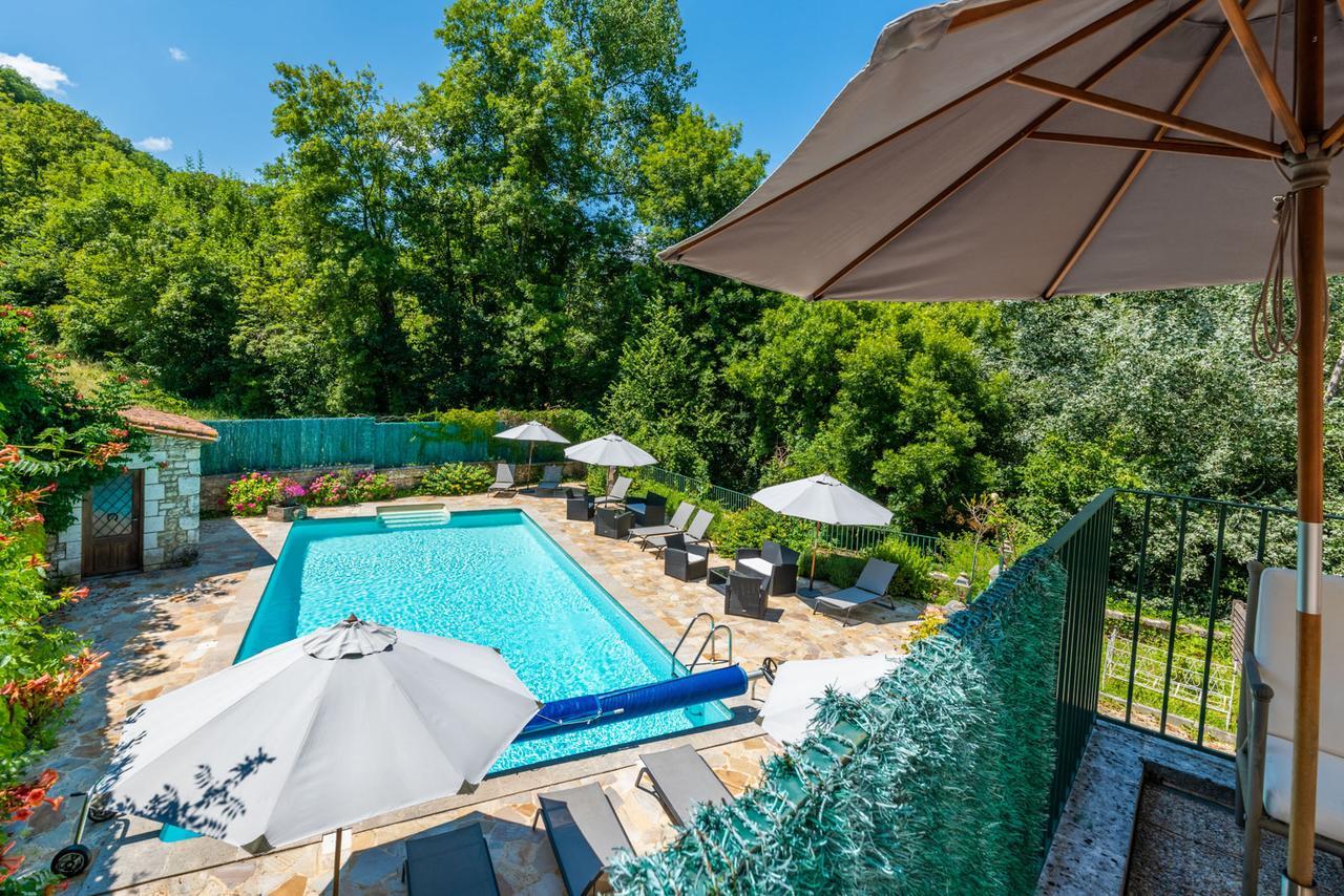 Hotel Moulin De Vigonac Valeuil Esterno foto