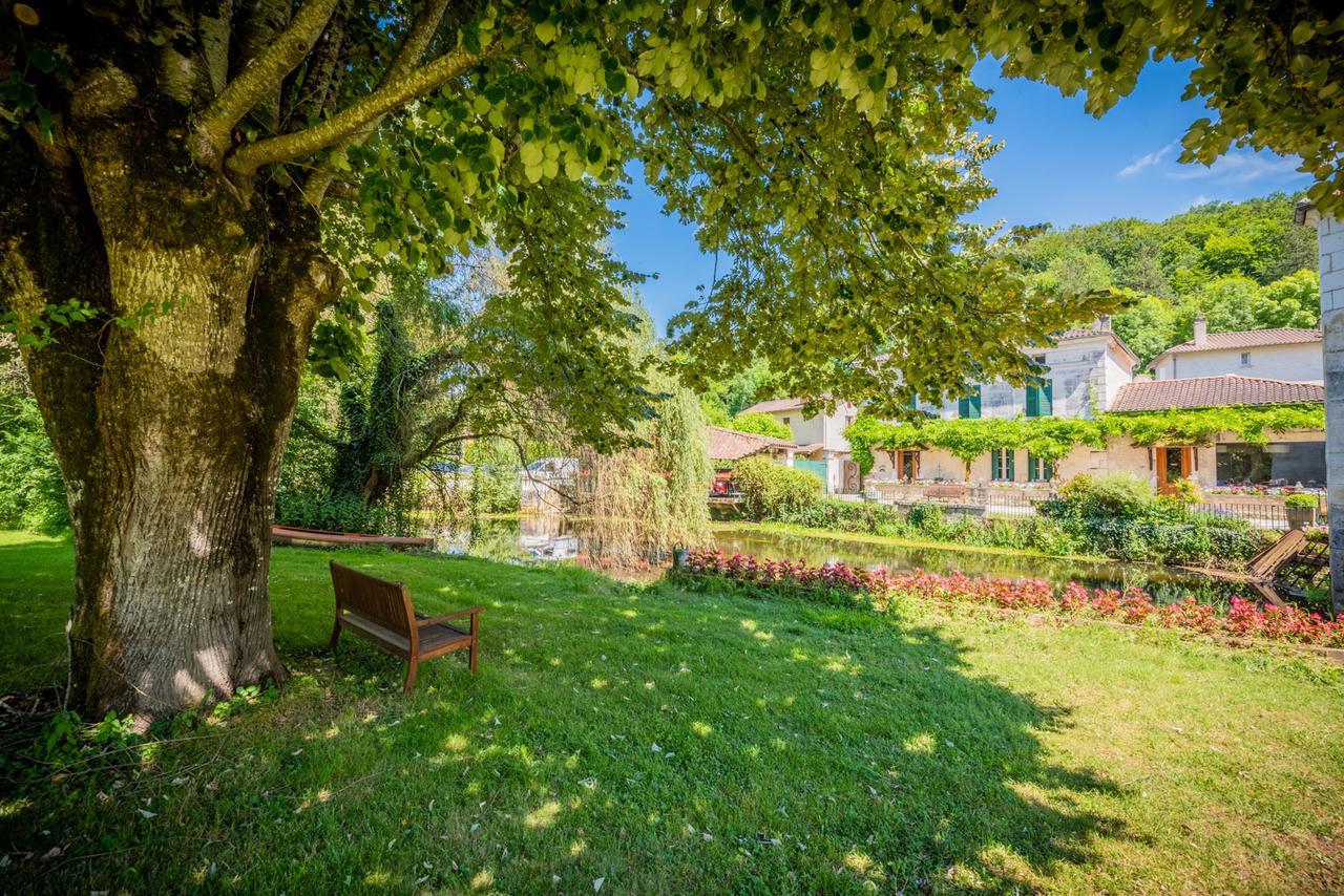 Hotel Moulin De Vigonac Valeuil Esterno foto